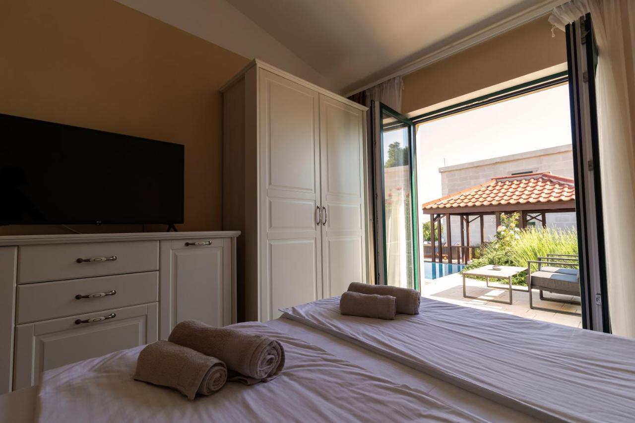 Sea Cats' Villas Sutivan Exterior foto
